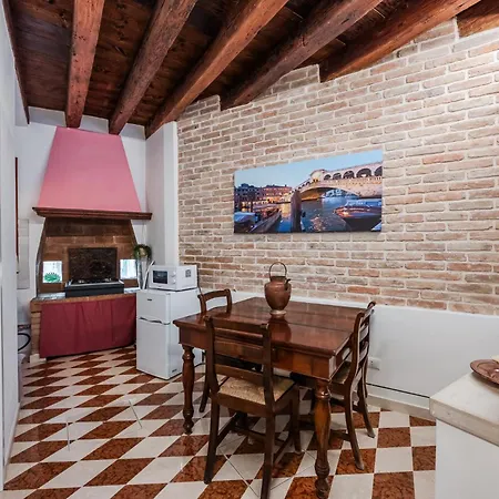 Apartment Gdl House
